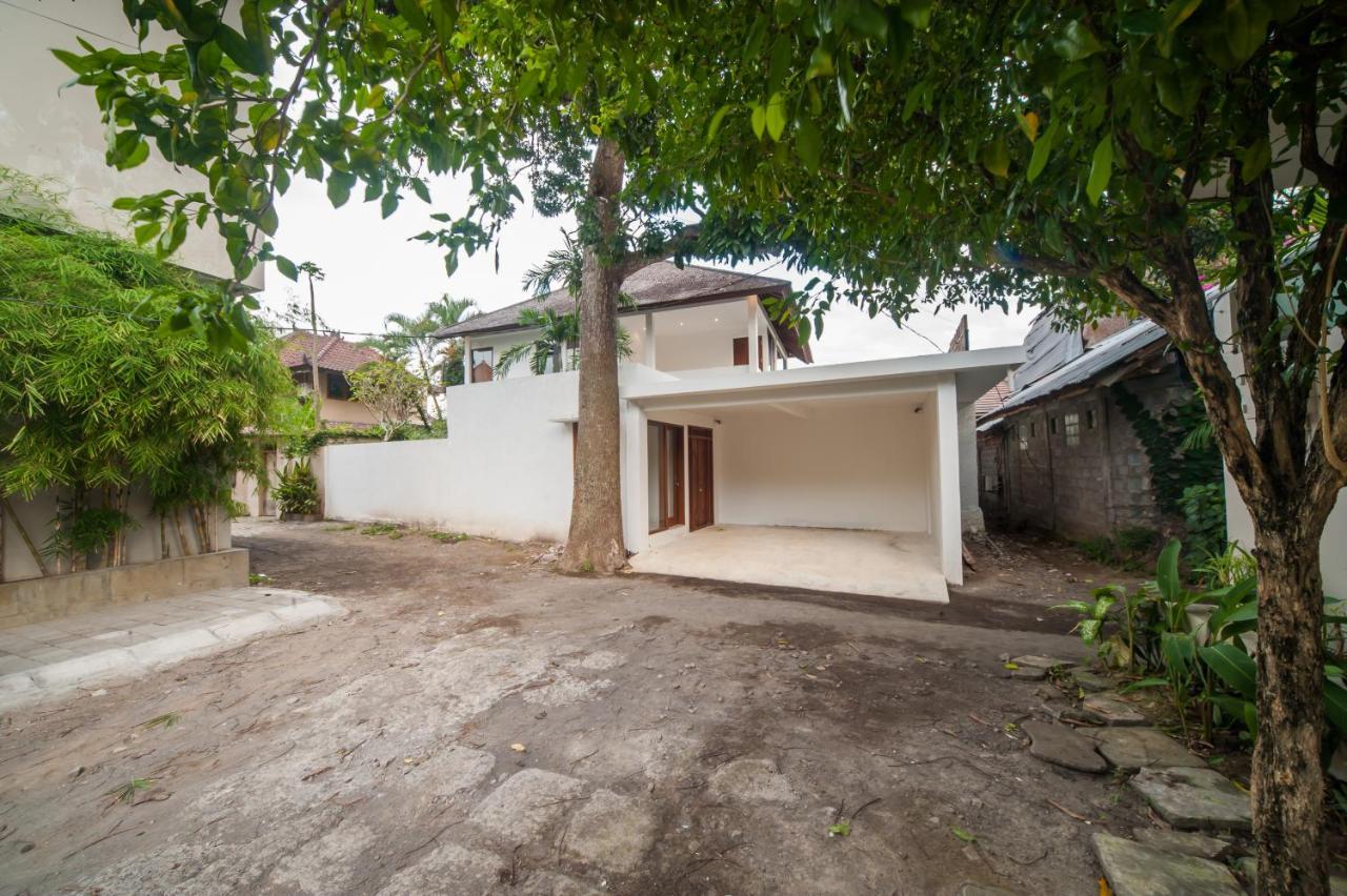 Villa Pearl Seminyak Екстер'єр фото